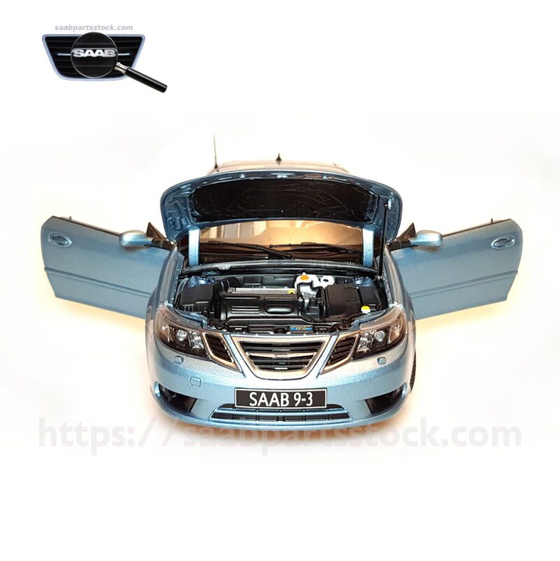1/18 Saab 9-5 Sportcombi - 2006 - Azul hielo - Estuche de lujo incluido